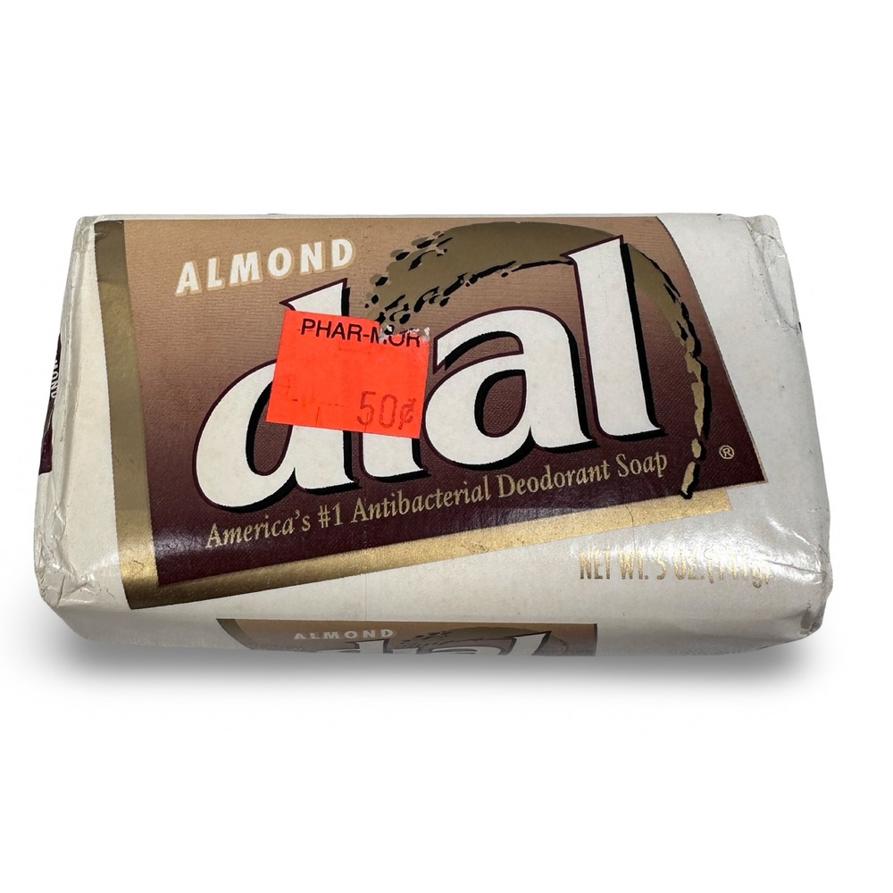 Vintage 80s Dial Almond Antibacterial Deodorant Soap Bar 5oz Phar-Mor Tag New
